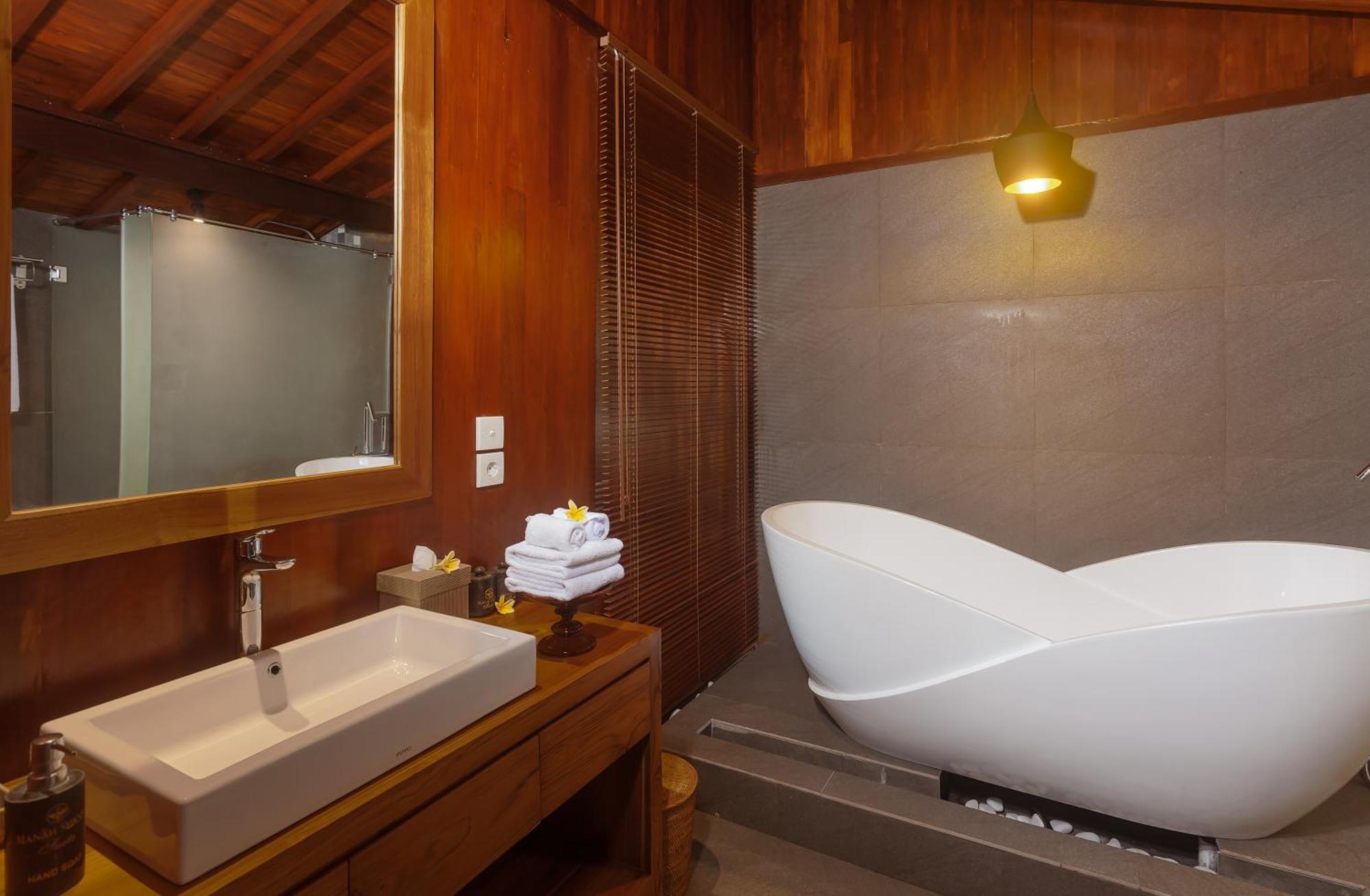 Manah Shanti Suites By Pramana Villas Ubud Exteriör bild